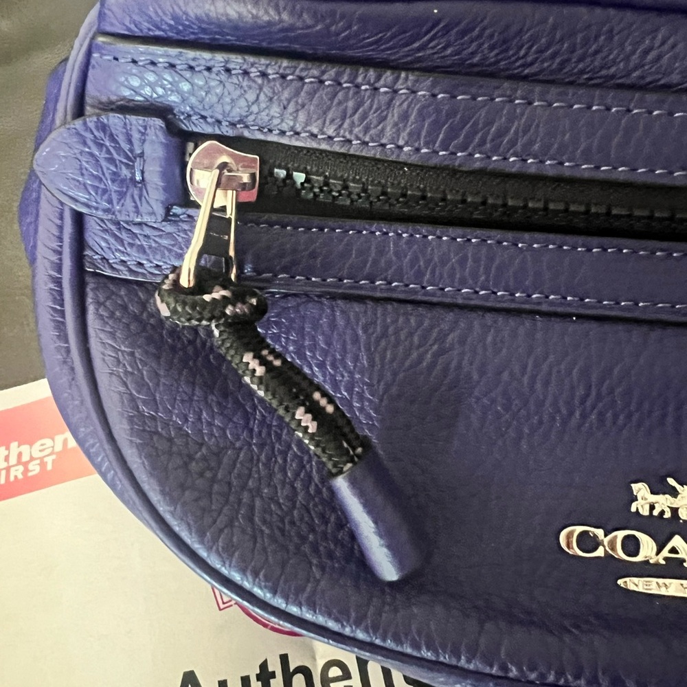 Coach Purple bum bag. Rare!
Excellent condition - Picture 4 of 10